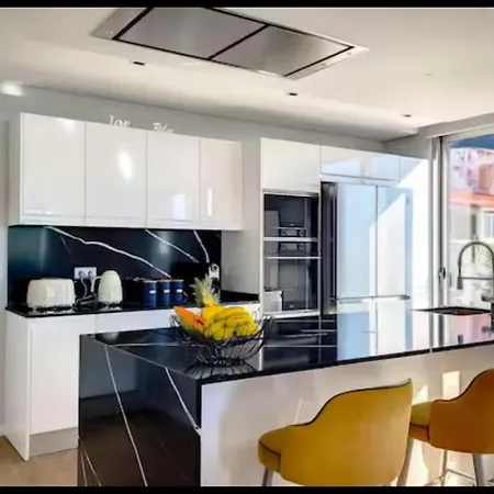 فيلة Paradise Palms