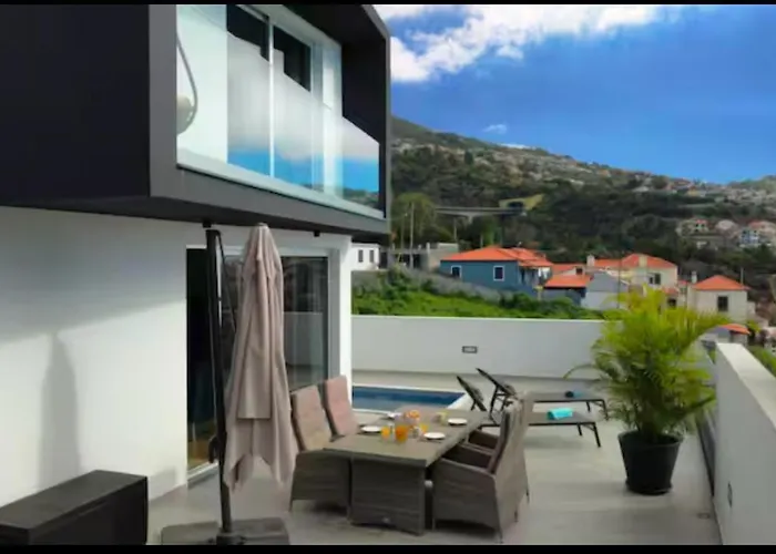 Paradise Palms * Funchal (Madeira)