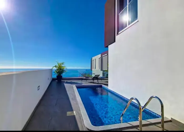 Paradise Palms Villa *